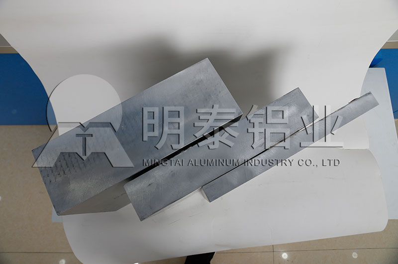 想買散熱片_電暖氣外殼用3004鋁板需要多少錢，性價比怎樣